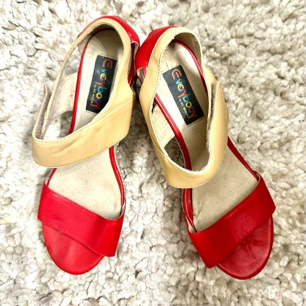 Everybody by BZ Moda Leather Festive & Vibrant Wedges Open Toe Sandals 39/US 8.5